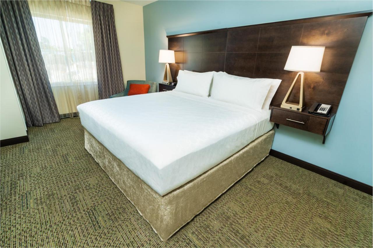 Staybridge Suites - Newark - Fremont By Ihg Стая снимка